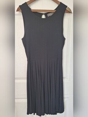 Coercion London Black Sleeveless Fit & Flare Dress Size Large Minimalist